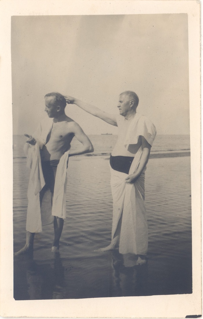 Vilde, Eduard (best) and Luts, Karl Narva-Jõesuusu in 1925.