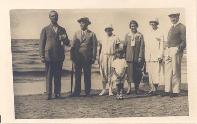 Vilde, Eduard Summer Society in Narva-Jõesuusu in 1925.  duplicate photo