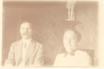 Vilde, with Eduard's wife in the summer of 1913 in Copenhagen  duplicate photo