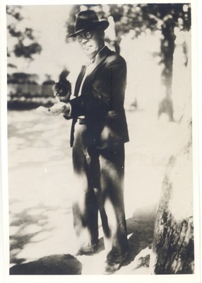 Ed. Hubel Oravaga in 1939  similar photo