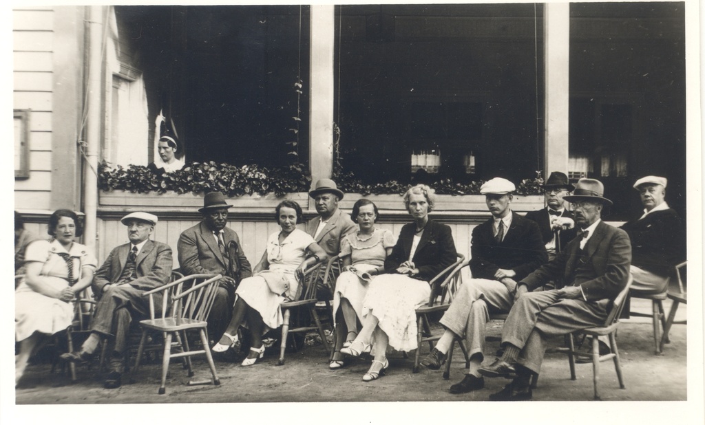 Ed. Hubel Kuressaare Resort Hall in front of the balcony in 1937.