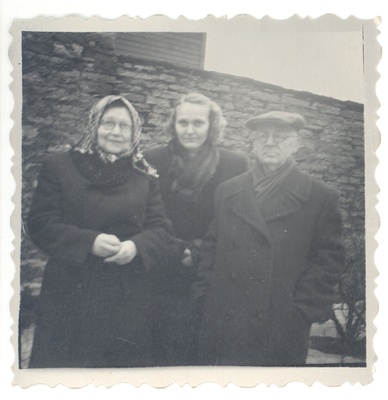Ed. Hubel, Vanda Hubel and Aino Kokk 6. II 1955  duplicate photo