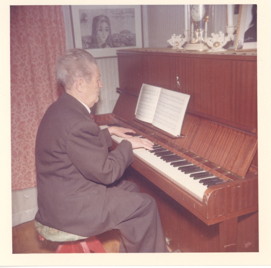 Johannes Aavik playing piano