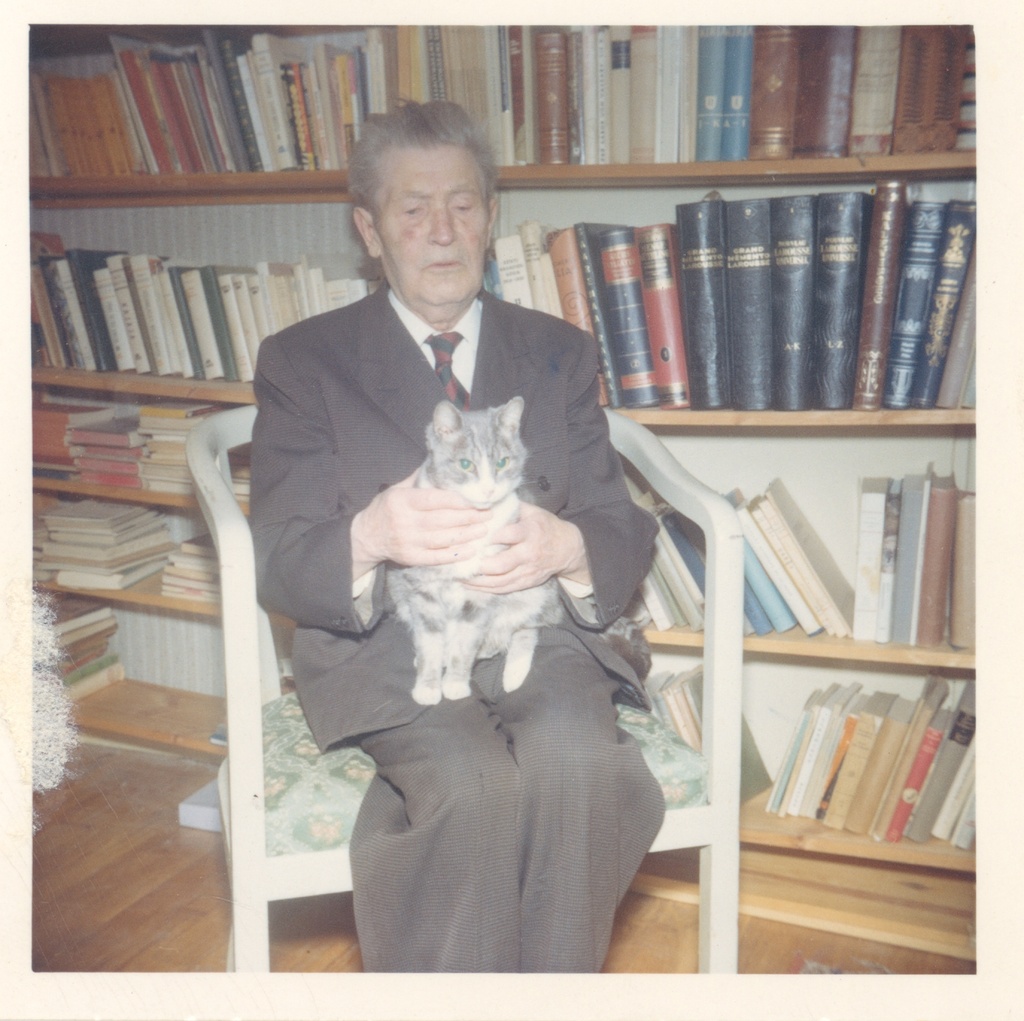 Johannes Aavik at his home in Stockholm