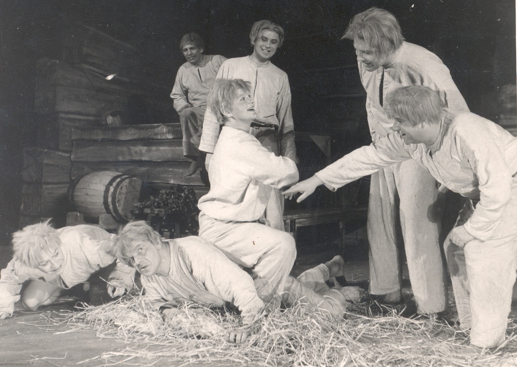 A. Stone "Seven Brothers" in 1956 Drama Theatre