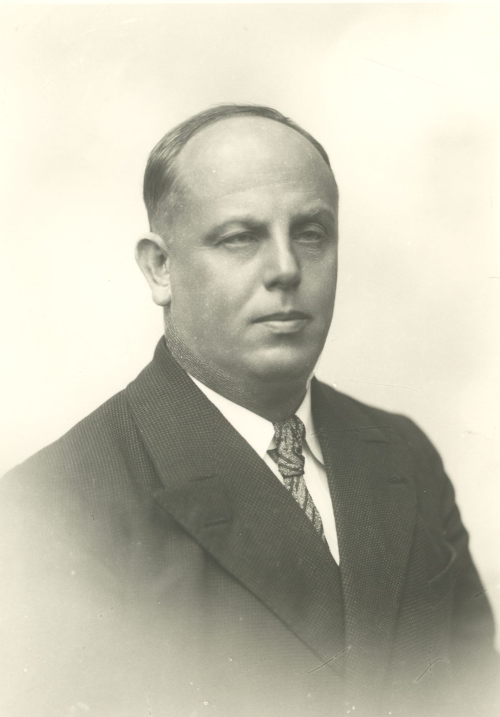 Adamson, Hendrik