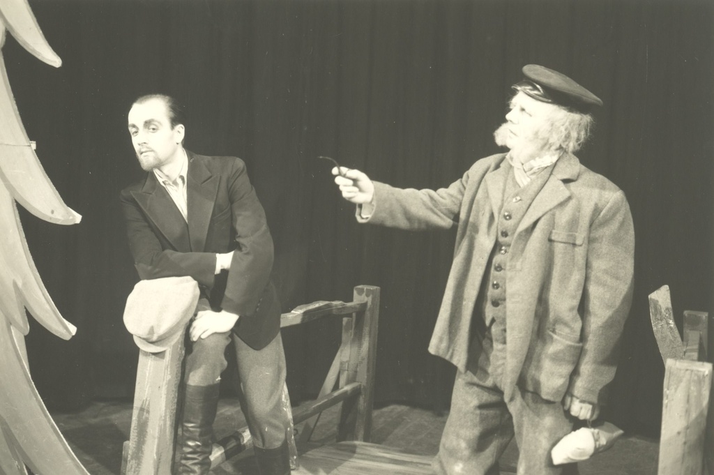 A. Kitzberg's "The Fucked Farm" in Small Theatre 1943/44