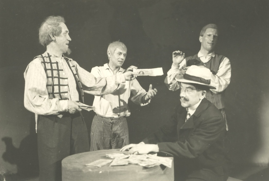 A. Kitzberg's "Rätsep Oil" in Small Theatre 1943/44