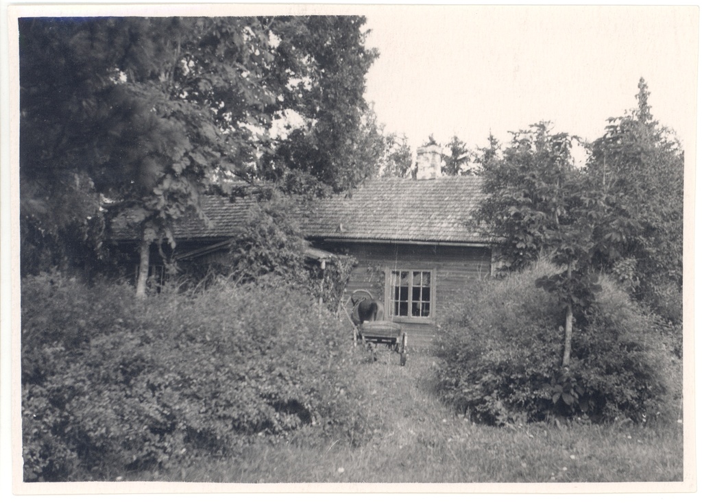 Jaan Lintropi residence in Kärevere
