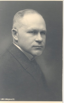 Roht, Richard  similar photo