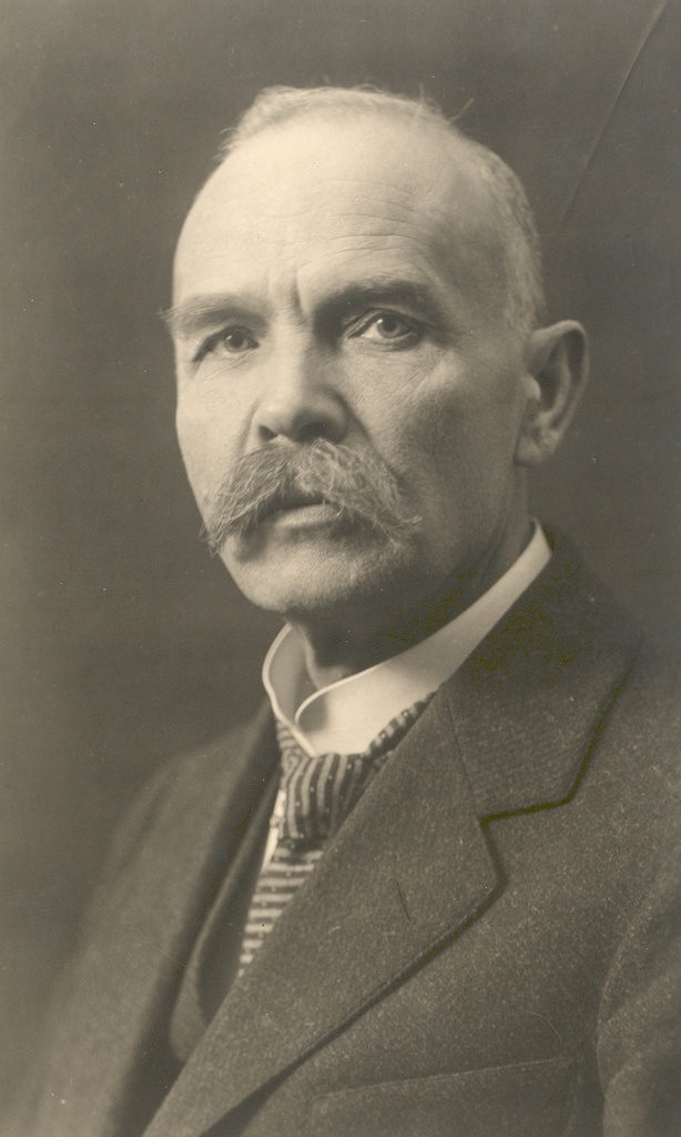 Karl Eduard Food