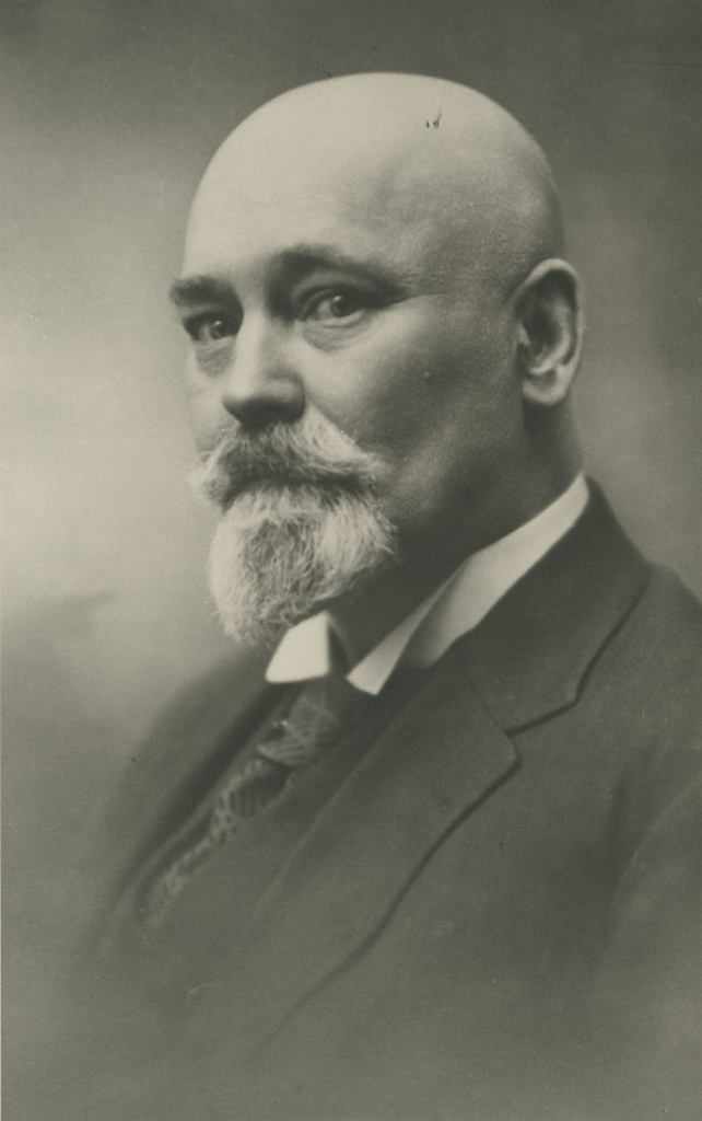 Hindrey, Karl August