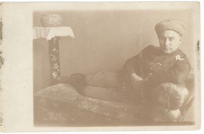 J. Vares-Barbarus in Kiev  duplicate photo