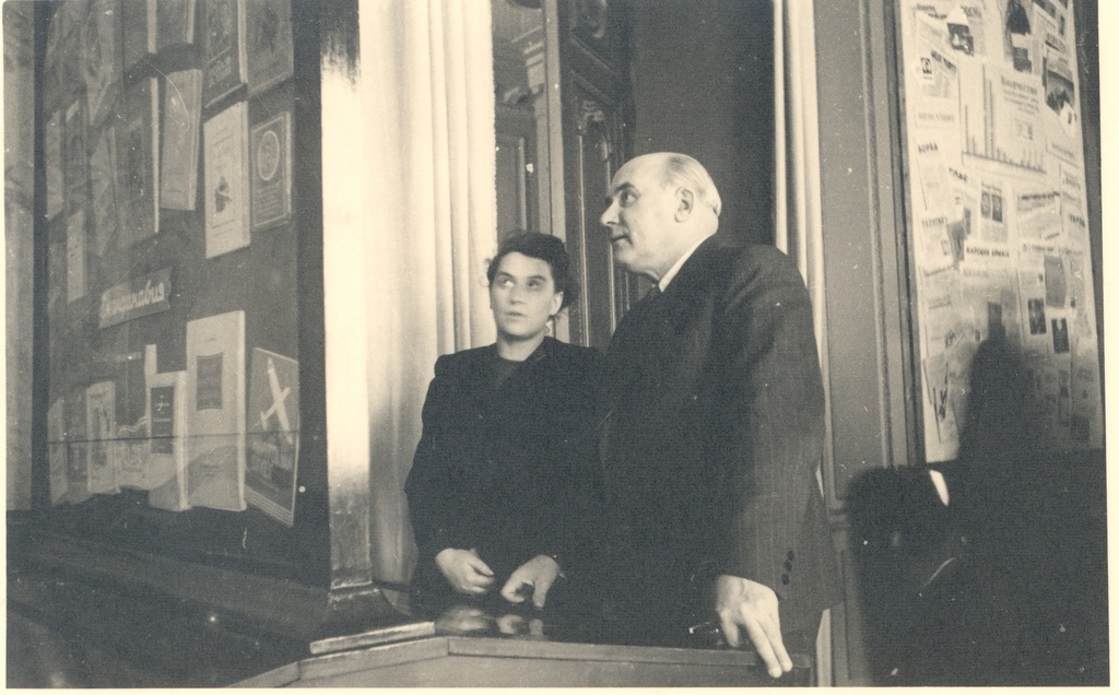 J. Vares-Barbarus at the exhibition of the Soviet Information Bureau in Moscow in 1946.