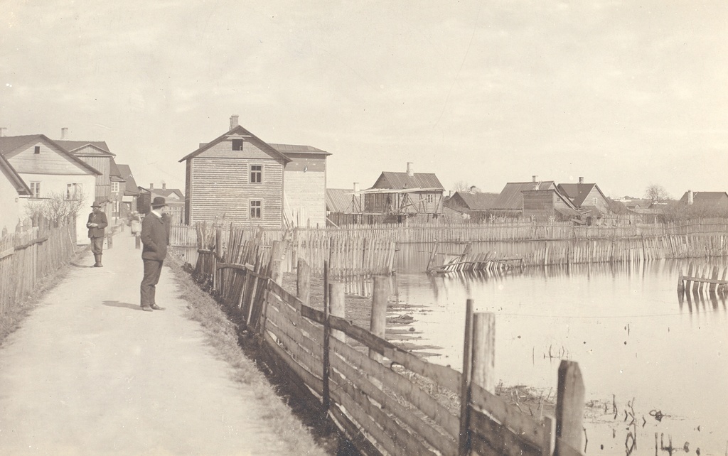 Tartu. Emajõe ran during the high water, at the front of K. e. Sööt