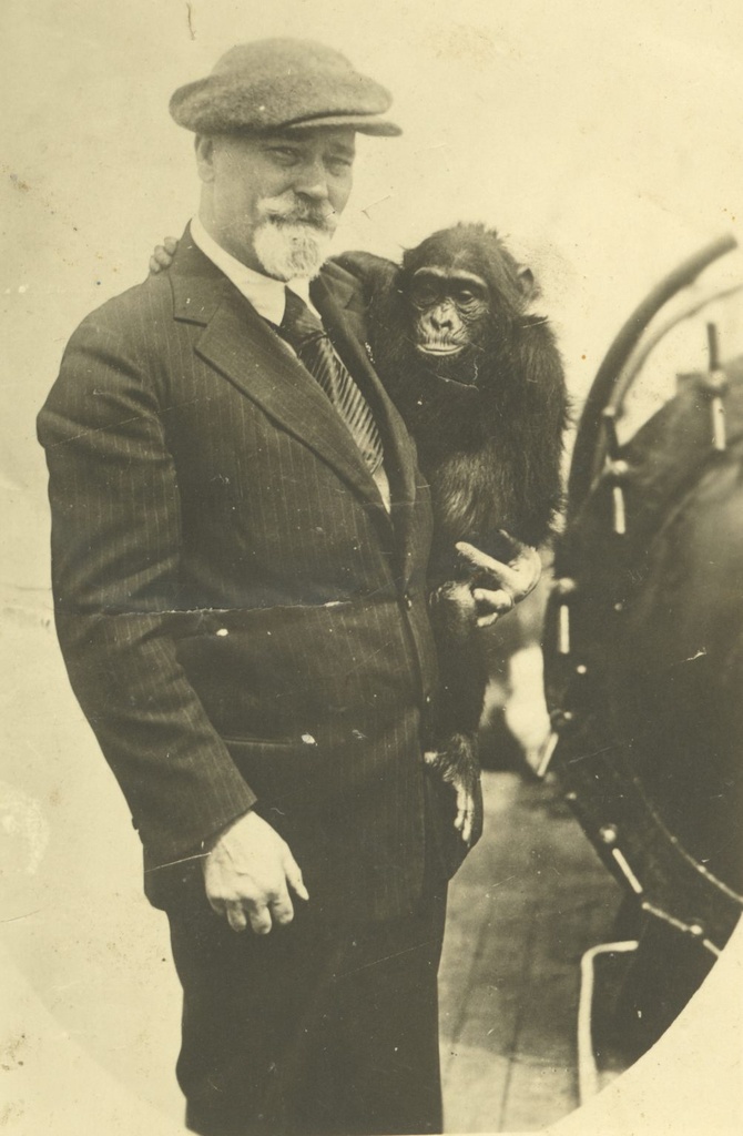 Hindrey, Karl August - (affe) writer