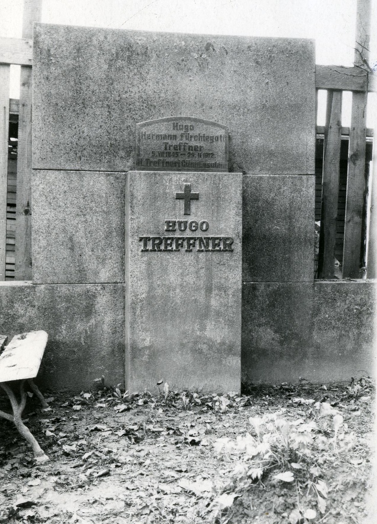 H. Treffner's grave on the Tartu cemetery