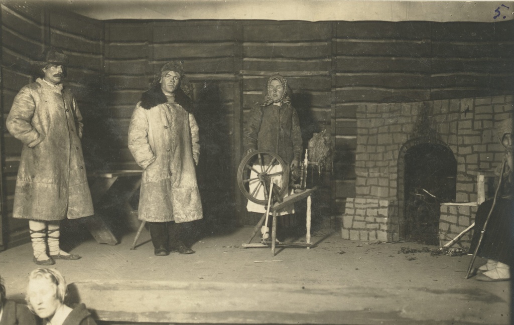 A. Kitzberg's "Libahunt" on the stage in Pärsia