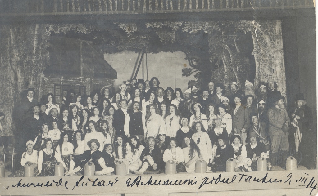 P. a. Pitka "Daughter of Murueide". At the Estonian National Museum Festival in Tartu 2. III 1914. Characters
