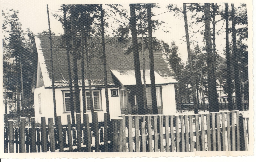 Richard Roht - last residency in Tallinn, Pääsküla, Toome puiestee 2