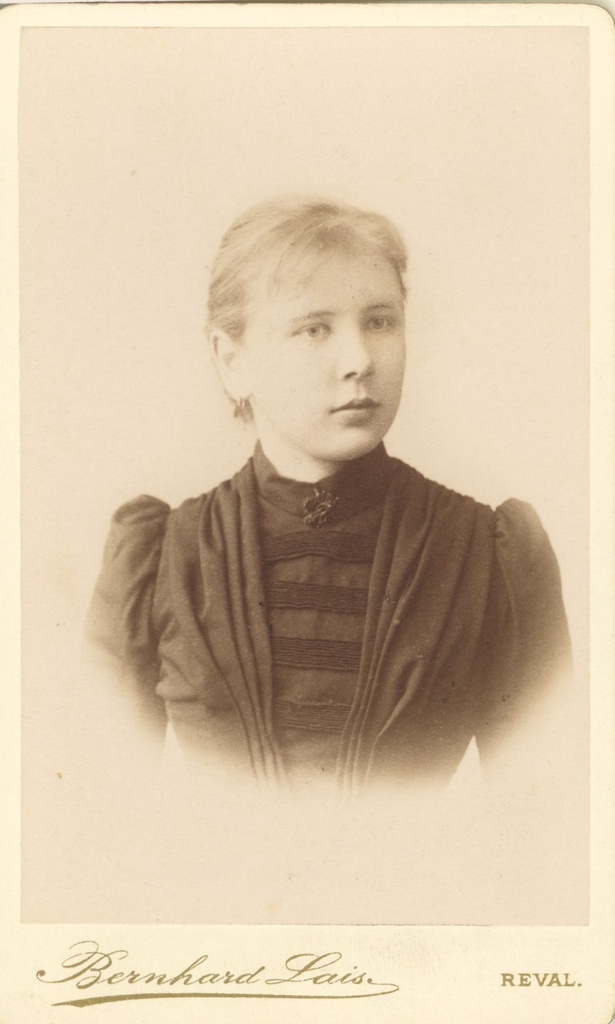 Birth of Mihkel Kampmann's wife. Marie Sonne 18 years old