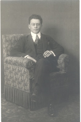 Tuglas, Friedebert  duplicate photo