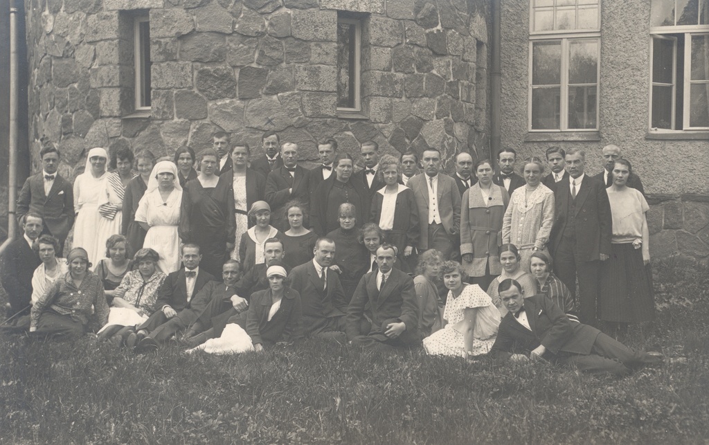 Hugo Raudsepp group photo