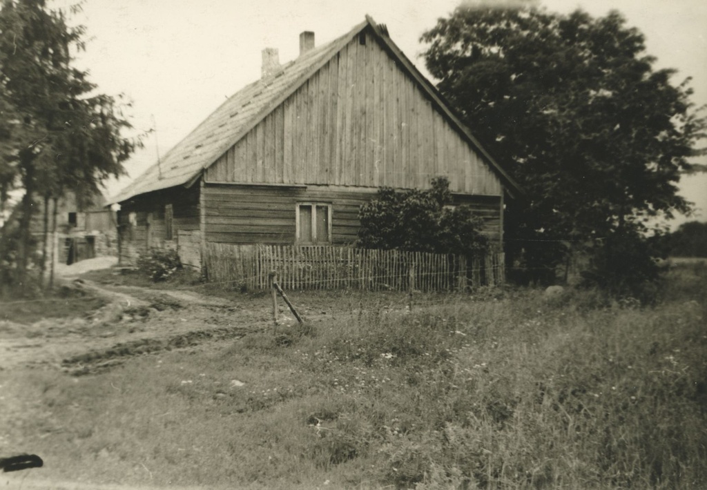 Mart Kiirats' birthplace in Tõstamaa