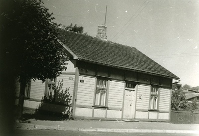 August Sanga residence in Pärnu, Garden 15  similar photo