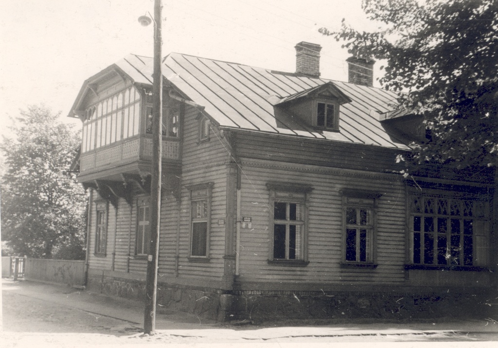 Johannes Vares-Barbarus e residence in Pärnu, victory 28