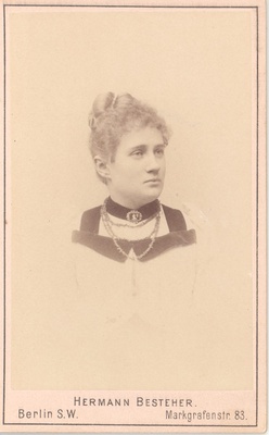 Vilde, Eduard, sister Auguste-Marie Landberg  duplicate photo