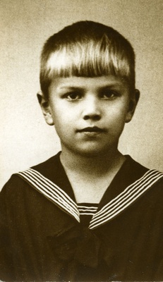 Albert Kivikas's son Tiit  duplicate photo