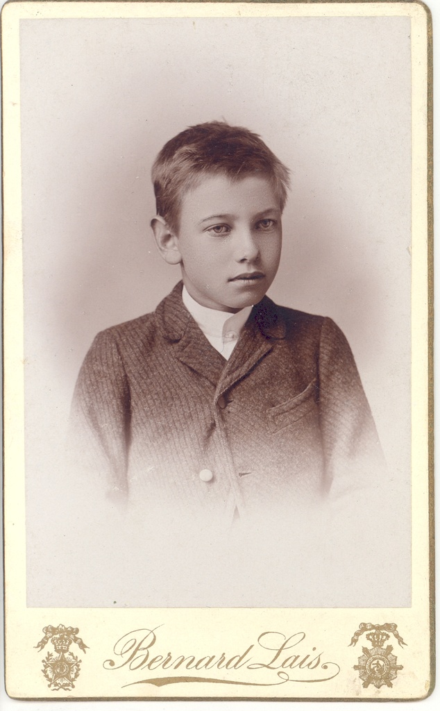Bernhard Linde as a child