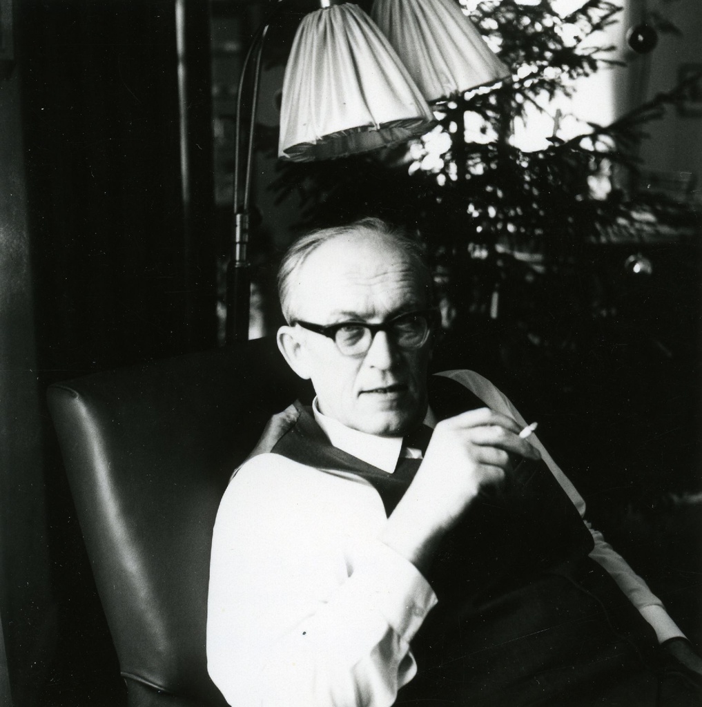 August Sang in Sweden [1967-1968]