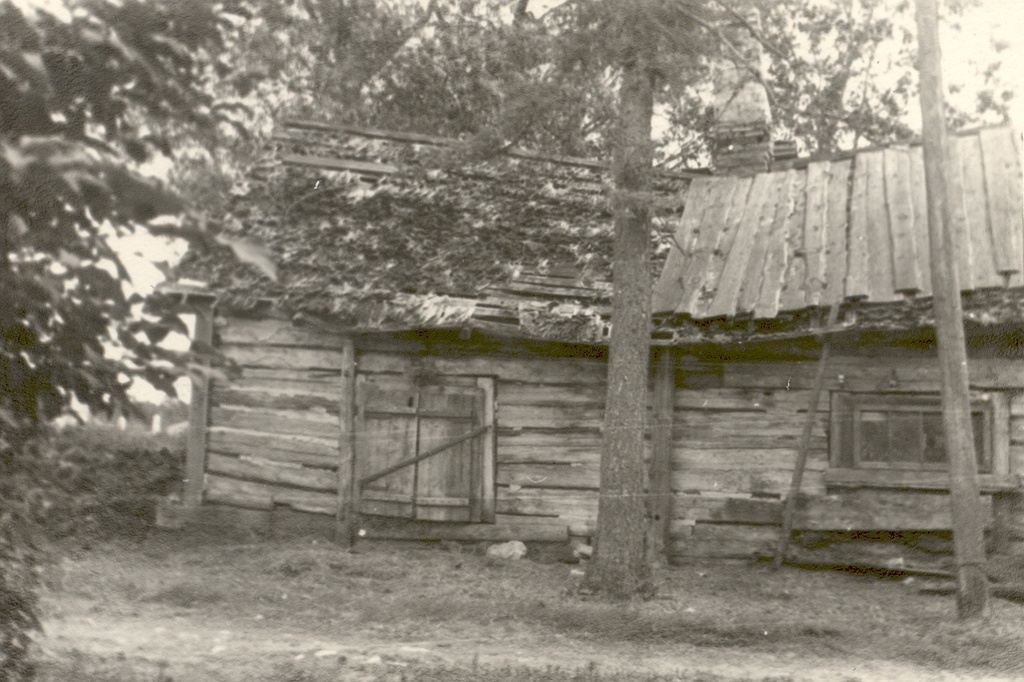 FR. R. Faehlmann's birthplace itself. Ao Manor