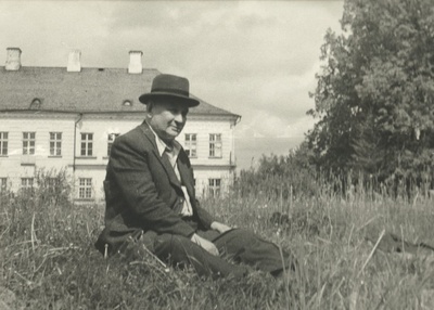 August Alle at Norwegian sources in Järvamaa June 1952  duplicate photo