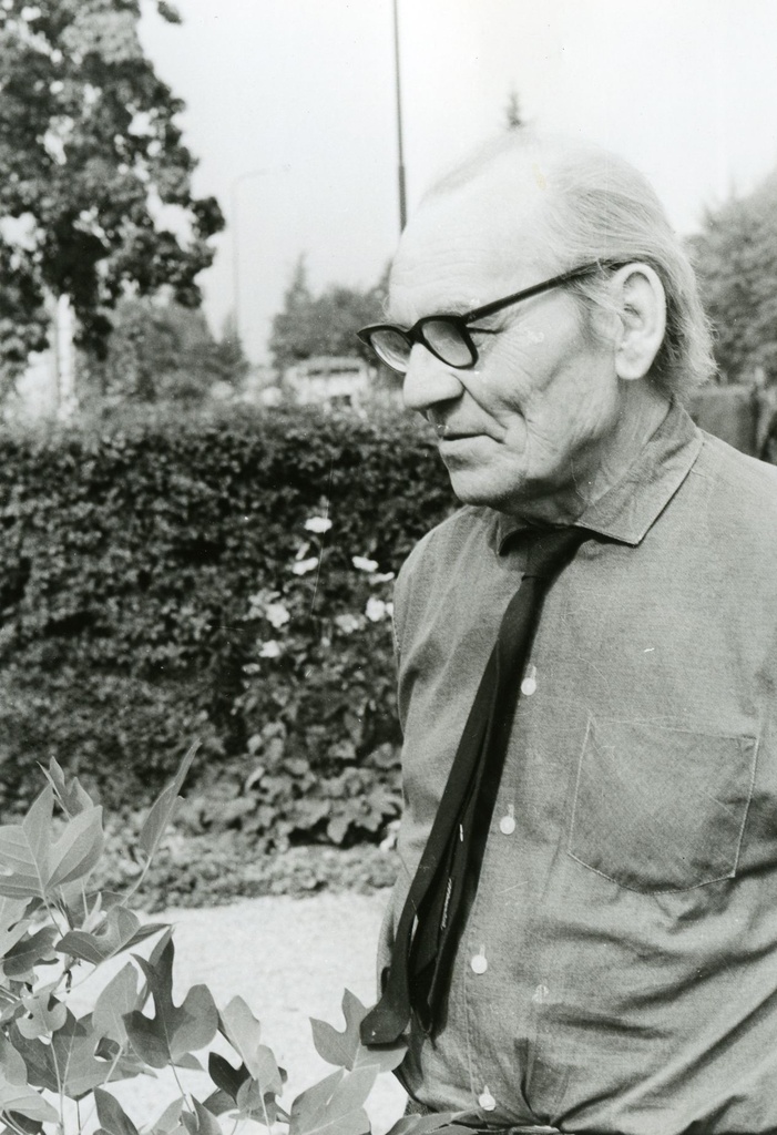 Albert Kivikas [1972]