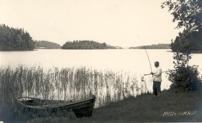 Pühajärve - Anton Jürgenstein catching  duplicate photo