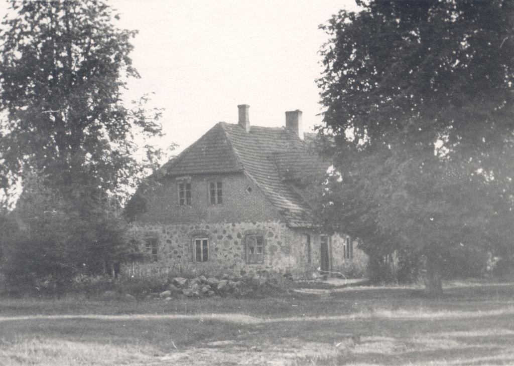 J. Vares-Barbarus's birthplace in Heimtalis