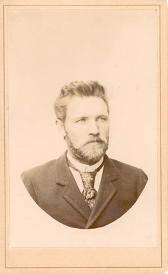 Jakob Liiv  duplicate photo