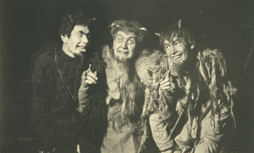 H. Visnapuu "Maa-alused" "Vanemuises" [oct. 1935]