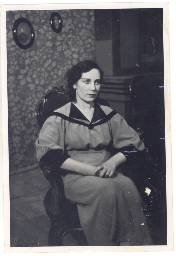 H. Vuolijoe "Niskamäe women" "Vanemuises" [oct. 1936]