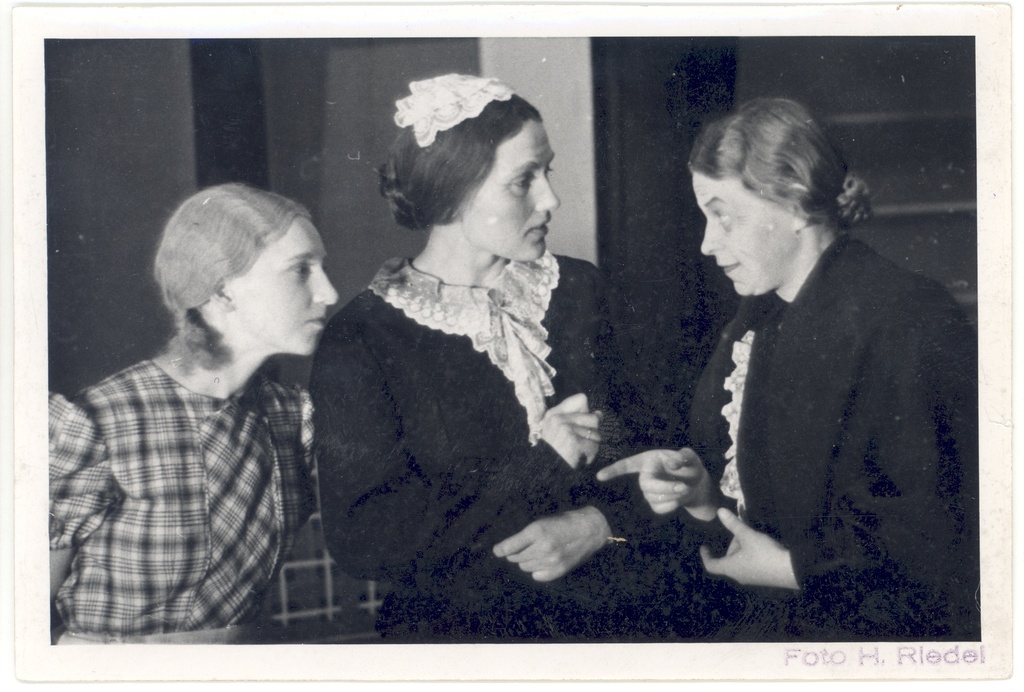 H. Vuolijoe "Niskamäe bread" "Vanemuises" [apr. 1939]