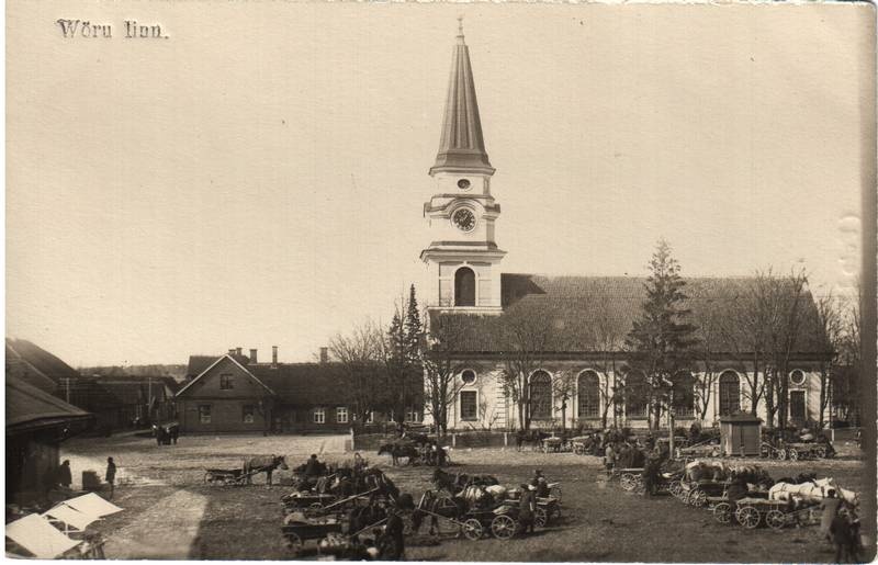 Photo. Võru Luterius church and marketplace.