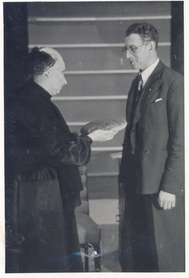 H. Vuolijoe "Niskamäe bread" "Vanemuises" [apr. 1939]  duplicate photo