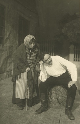 A. Kitzberg's "Tuulte rotated" "Vanemuises". A. Konsa (Anu) and a. Simm (Jaan)  duplicate photo