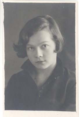 Ernst Enno daughter Liki  duplicate photo