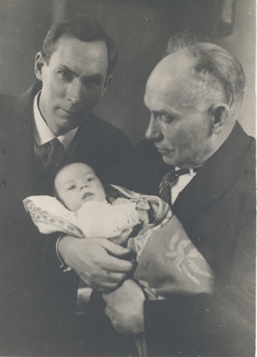 Jakob Mändmets and Same Professor t. Lippmaa  similar photo