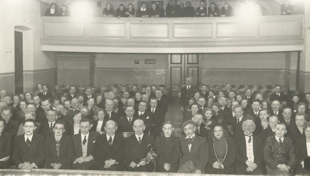 Artur Adson group photo