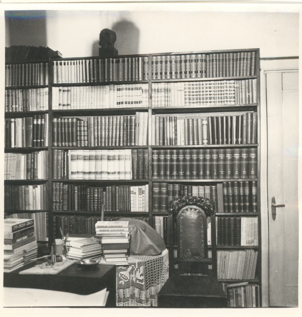 FR. Tuglase workshop at his home in Nõmmel